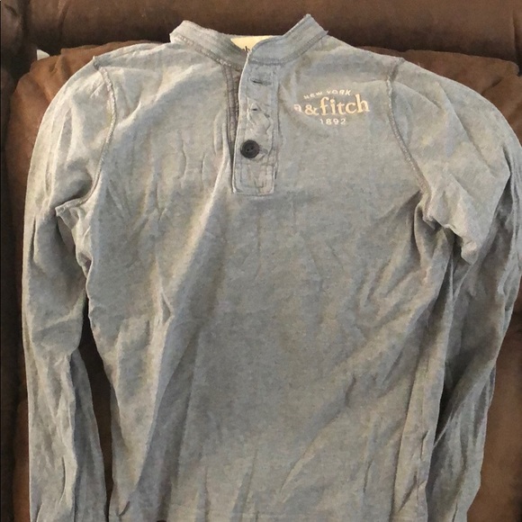 Great long sleeve t-shirt A&F kids - Picture 1 of 2